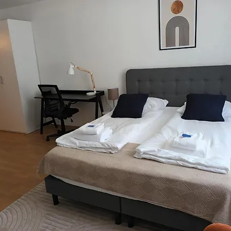 At Famous Storchengasse - Stork 44 Apartment *